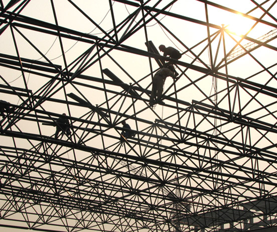 泰兴厂房网架安装