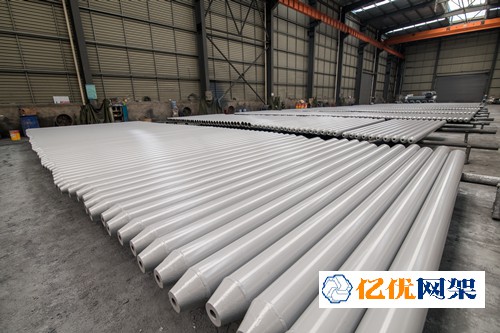 泰兴网架喷漆车间